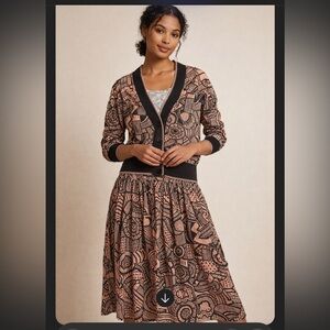 Vintage 2 piece Melrose Abstract Patterned Maxi Skirt and matching cardigan